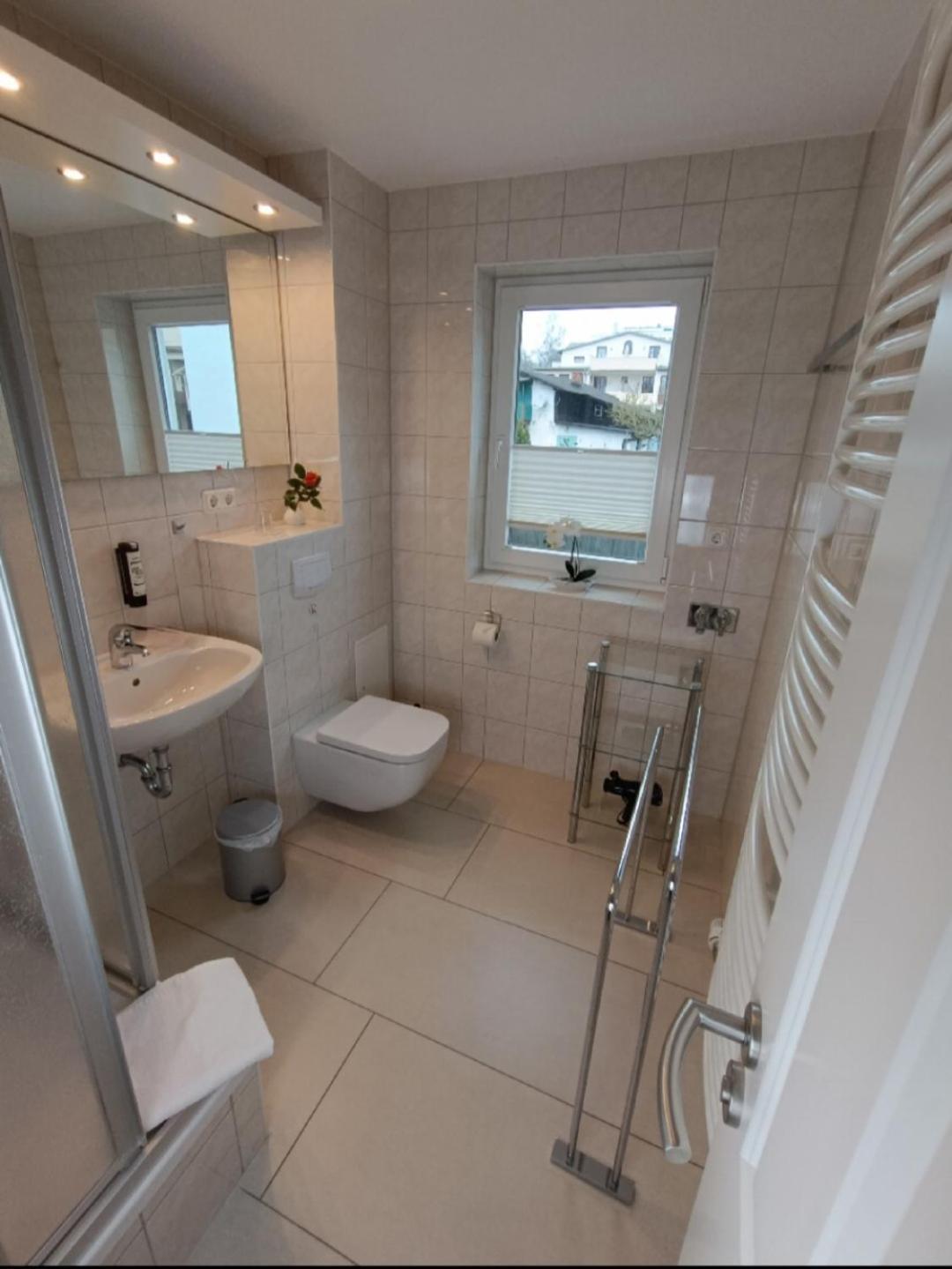 Haus Nemo - Appartement 5, Gemuetliches Appartement Mit Strandkorb, Strandnah 50 M Heringsdorf  Exteriér fotografie